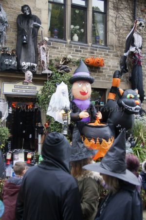 _haworth halloween 2016 5.jpg